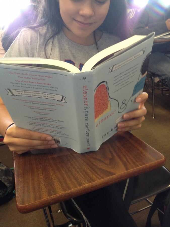 Junior Sarah Clarke enjoying Eleanor and Park.