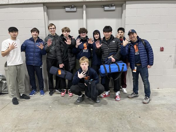 Navigation to Story: BISON CHESS TEAM COMPETE IN IHSA STATE TOURNAMENT!